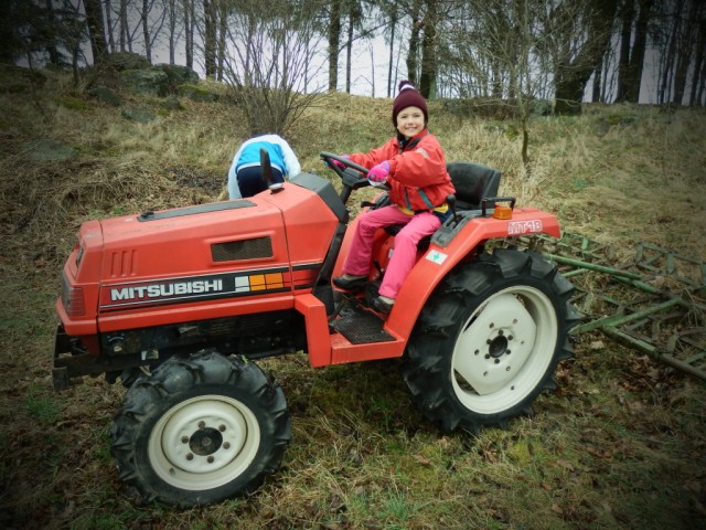 Mitsubishi MT18